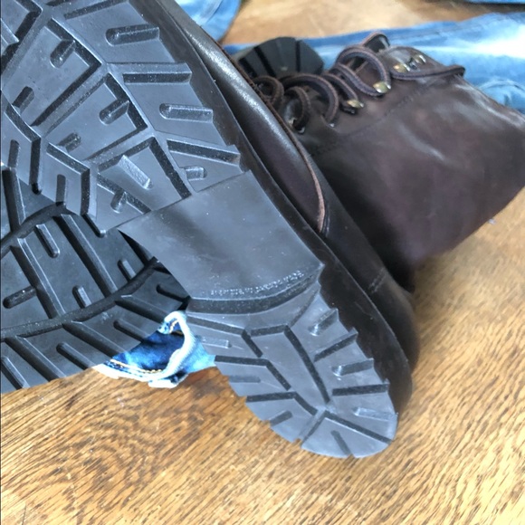 LaceUp leather Boots - Picture 7 of 8